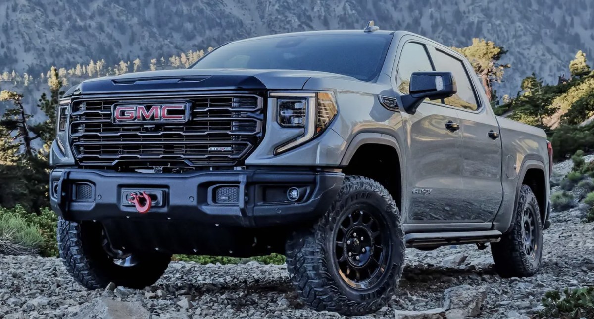 How much does the 2023 GMC Sierra 1500 cost?