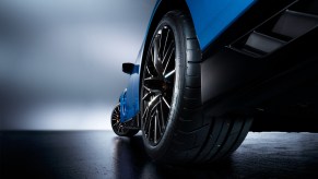 2023 Nissan GT-R side shot
