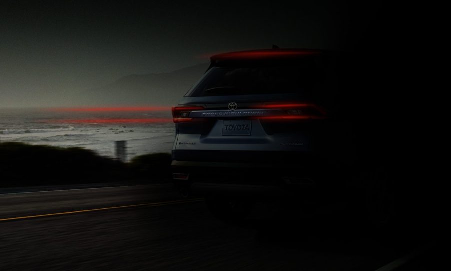 New, Longer, 2024 Toyota Grand Highlander SUV Will Debut in February