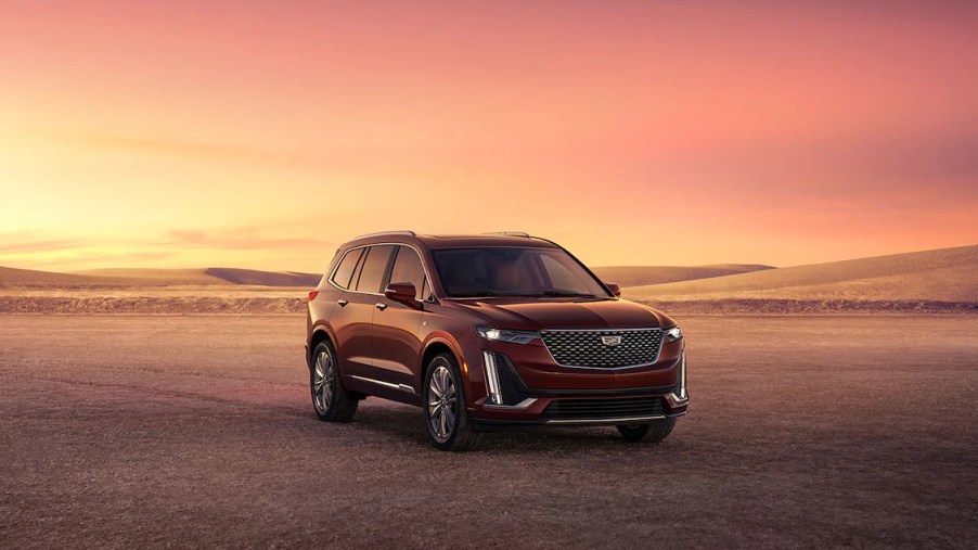 A red 2023 Cadillac XT6, experts agree on the best trim.