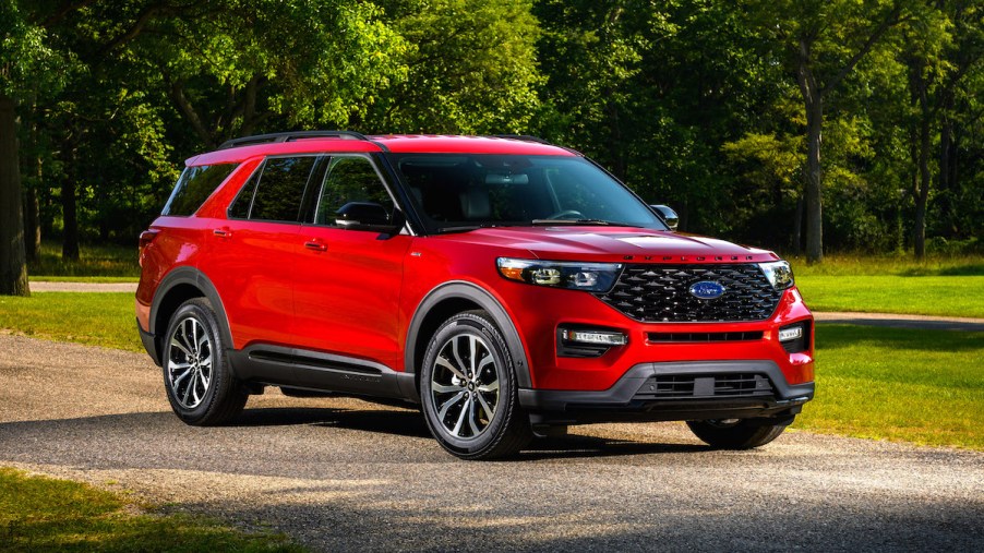 A red 2022 Ford Explorer, where the advantages of the Ford Explorer can shine.