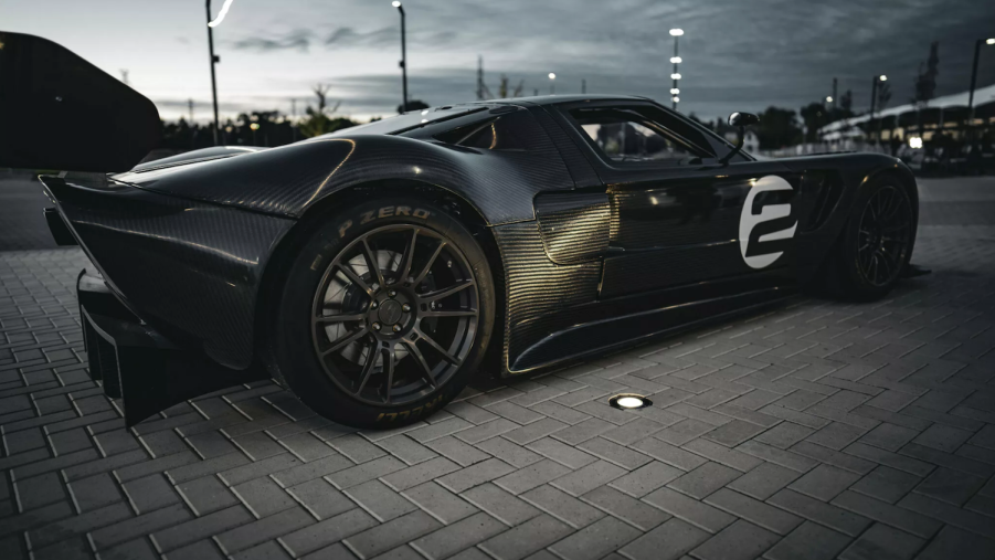 GT1 built on the Ford GT chassis