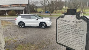 New 2023 Mitsubishi Outlander PHEV in white in Tennessee