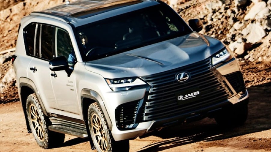 AllNew Lexus LX SUV for 2022 Is It Actually Better Than Before?