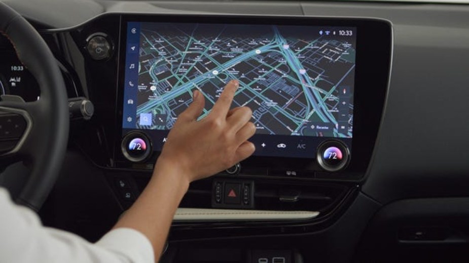 Lexus NX 14-Inch Touchscreen