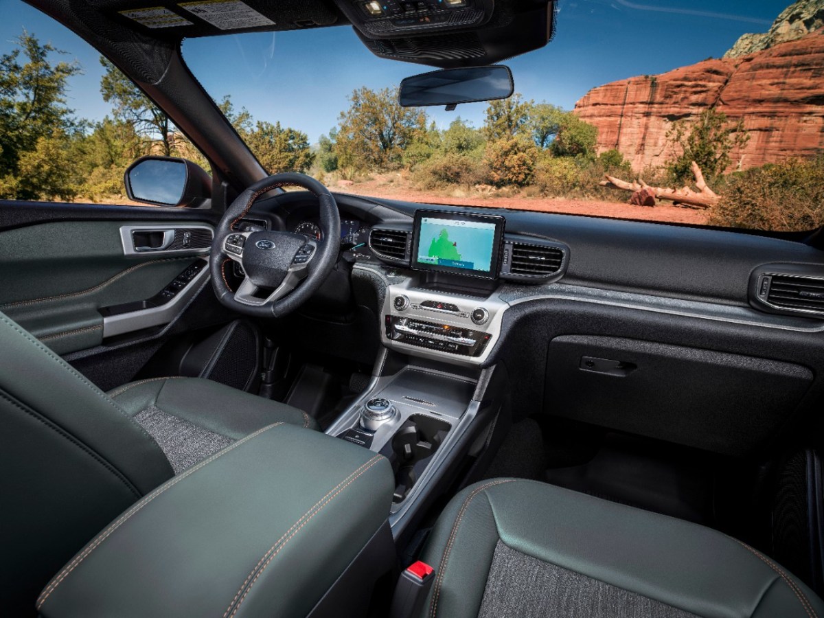 2021 Ford Explorer interior