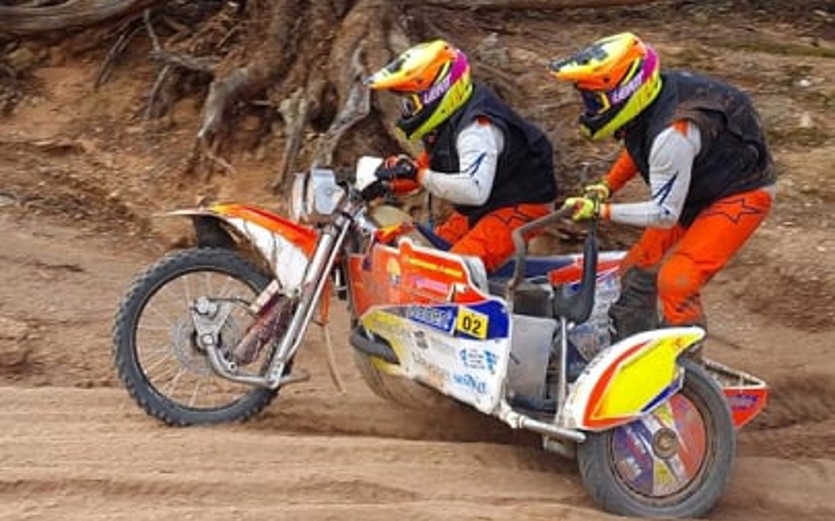 Racers on the HARDI Australia 24-Hour Trial