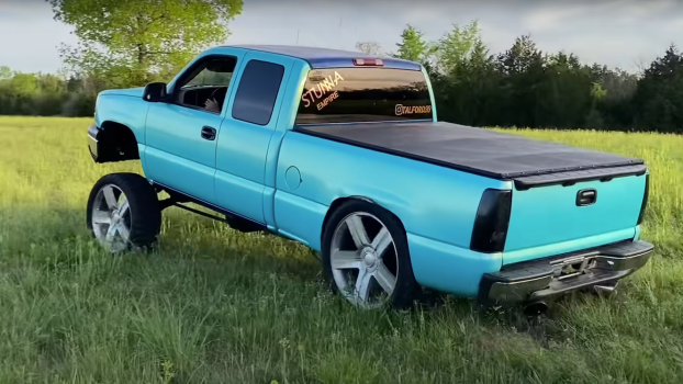 Are Squatted Pickup Trucks Actually Legal?