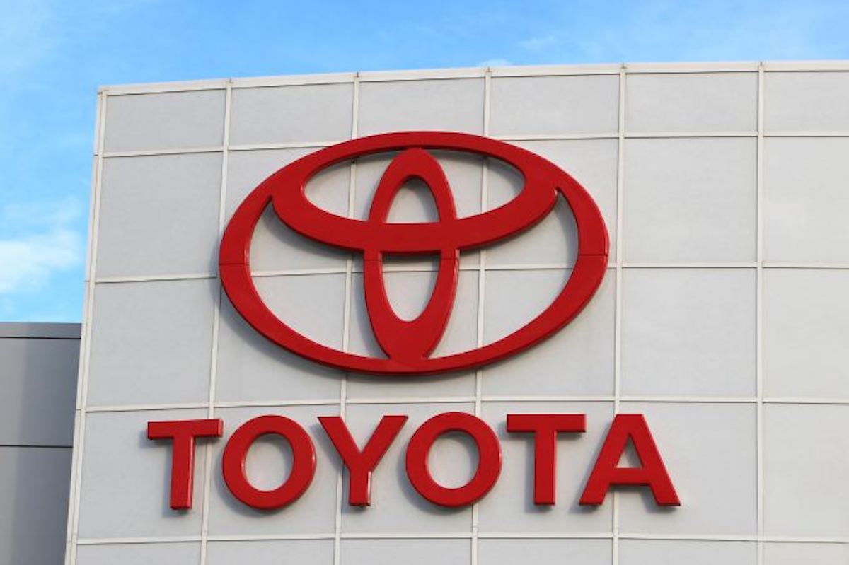 Some Toyota manufacturers with a minimum 10-year maintenance cost