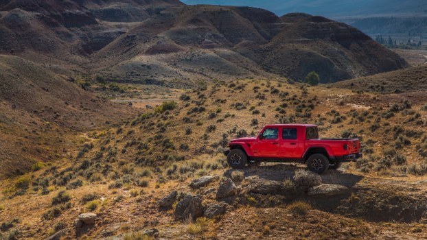 The 2023 Jeep Gladiator Struggles to Find Love From Reviewers, Again
