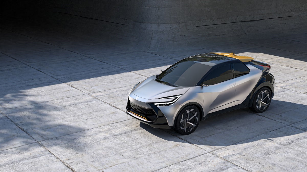 2024 Toyota C-HR in silver and black 