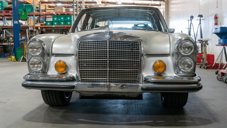 The Icon Mercedes-Benz 300SEL car build is a Mercedes build with supercharged V8 power. 