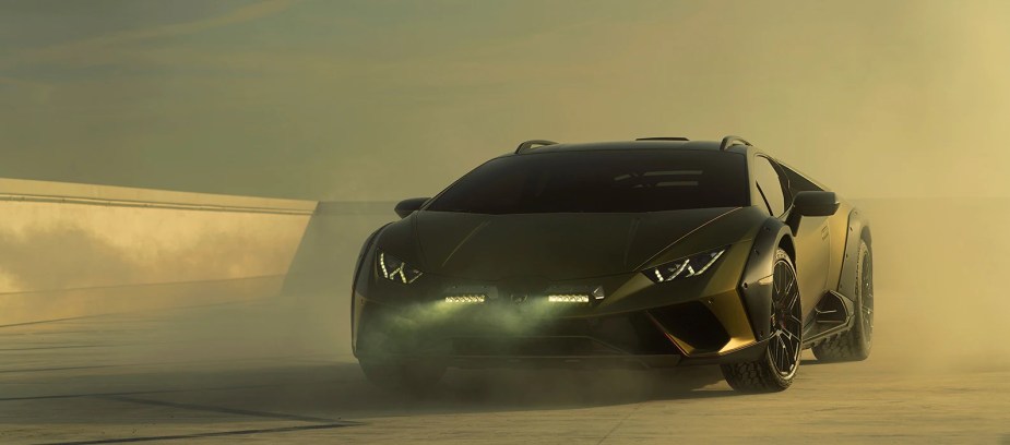 Lamborghini Huracan Sterrato is green 