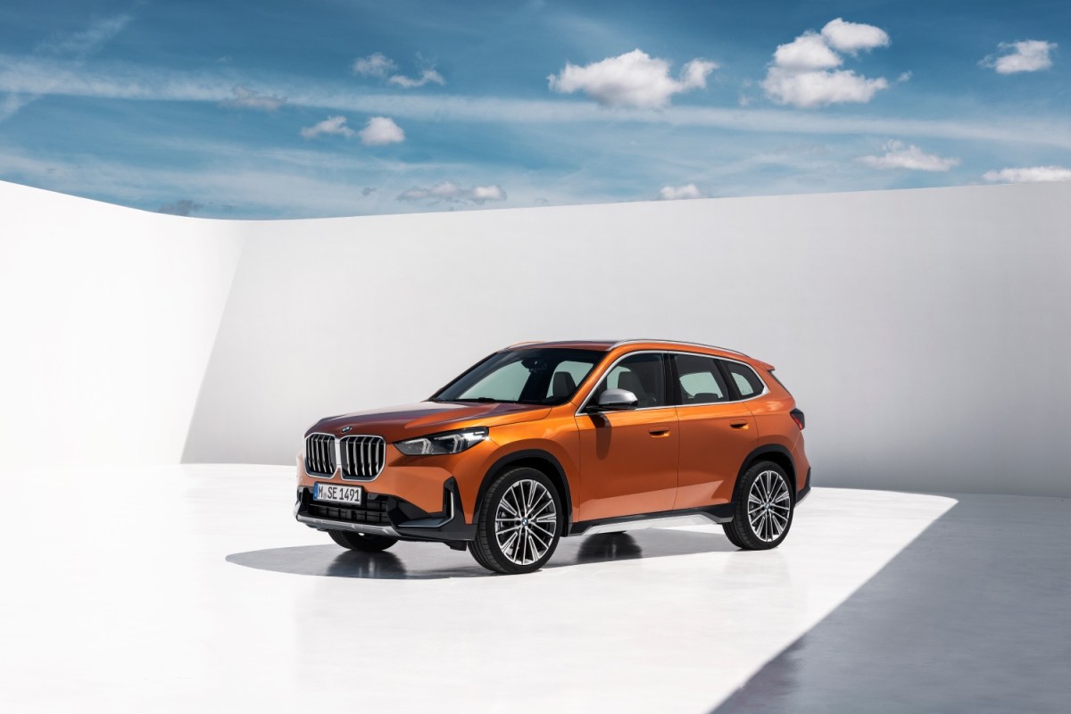 The best subcompact luxury SUV is the 2023 BMW X1