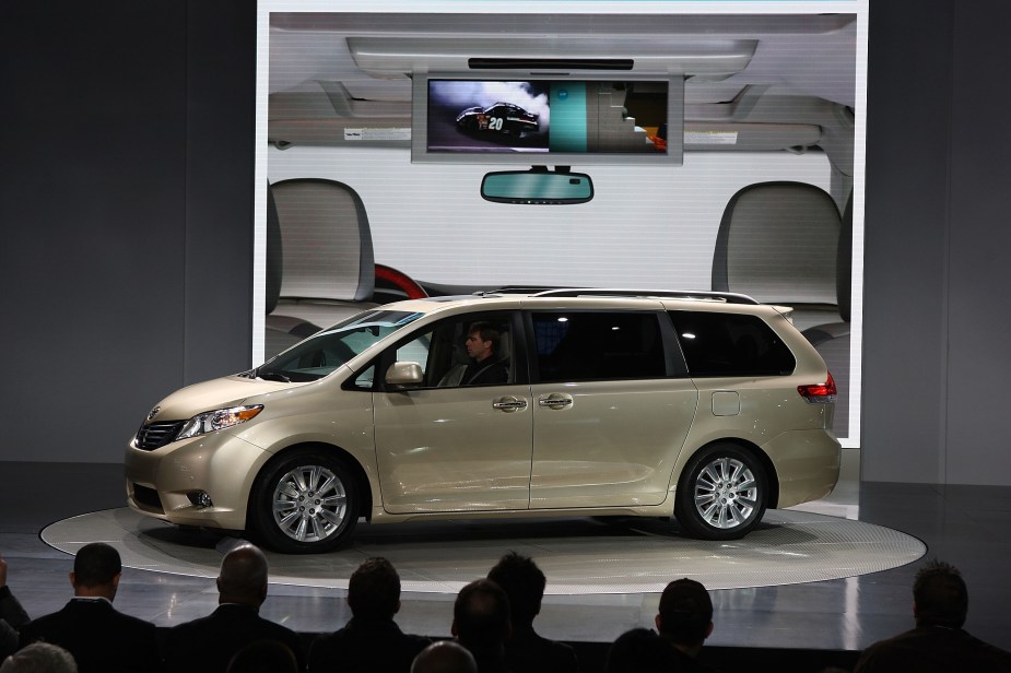 2009 Toyota Sienna, the most common problems reported by real owners impact the minivan.