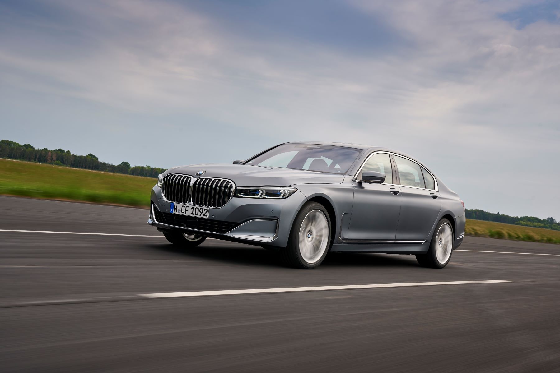 2020 BMW 7 Series: Used Luxury Car Specs, Features, and Most Common ...
