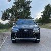 2022 Lexus LX 600 front view