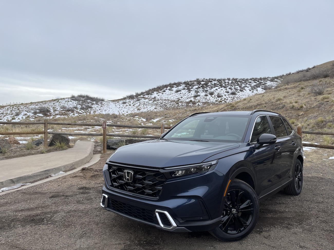2023 Honda CR-V front view