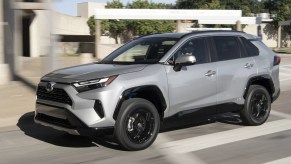 2023 Toyota RAV4 Hybrid vs. Toyota RAV4