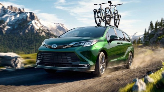 What 2023 Minivan Has the Best Gas Mileage?