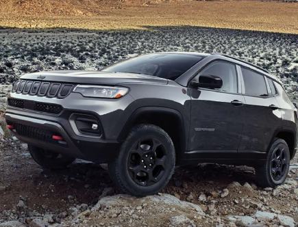 Consumer Reports Ranks the 2022 Jeep Compass in Last Place