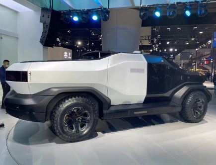 Does the IAT ‘T-Mad’ Truck Smash the Tesla Cybertruck?