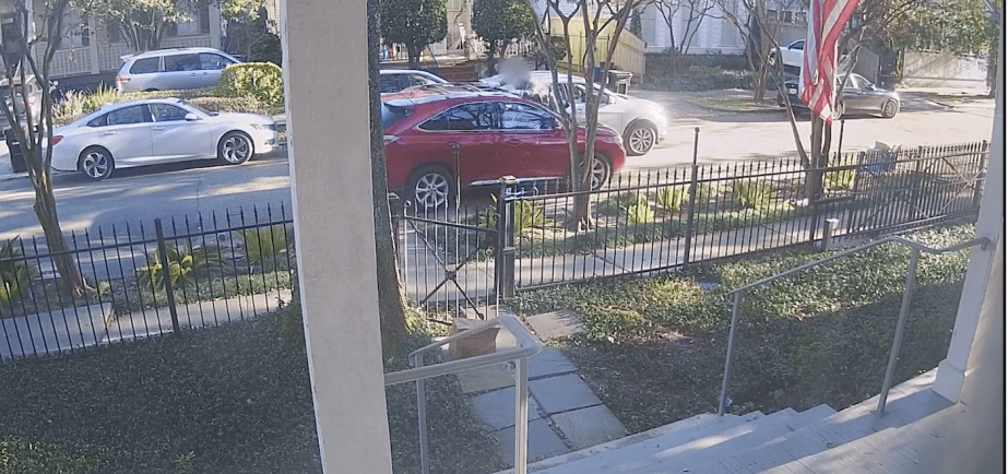Man fighting car thief as his Lexus is moving