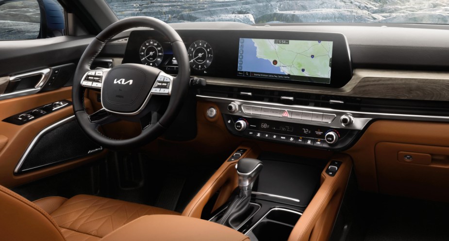 The interior of a 2023 Kia Telluride.