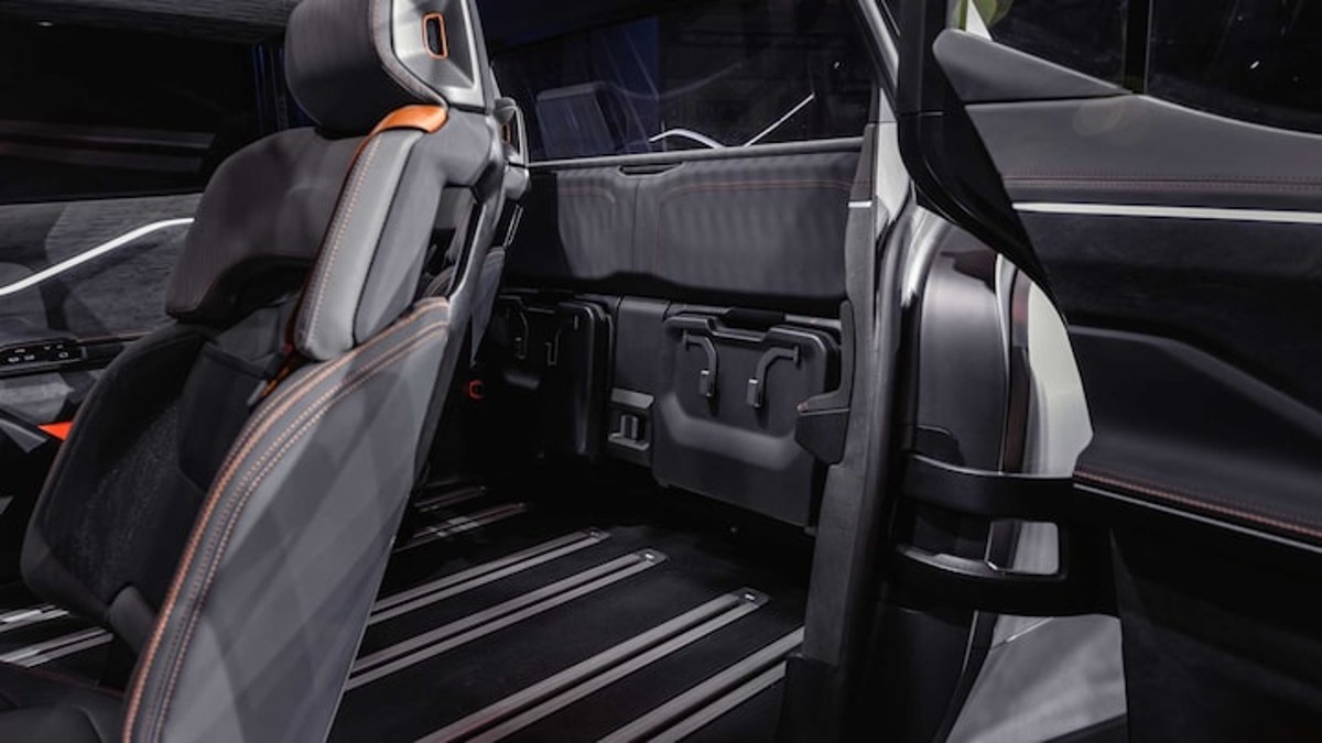 2 Gimmicky Features of the New Ram 1500 Revolution EV That Aren't Very ...