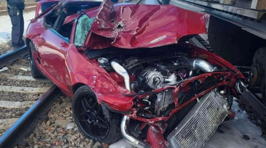 Toyota Supra MkIV crushed like a coke can