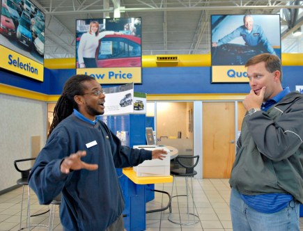 Is It a Good Time to Buy a Car From CarMax or Carvana?