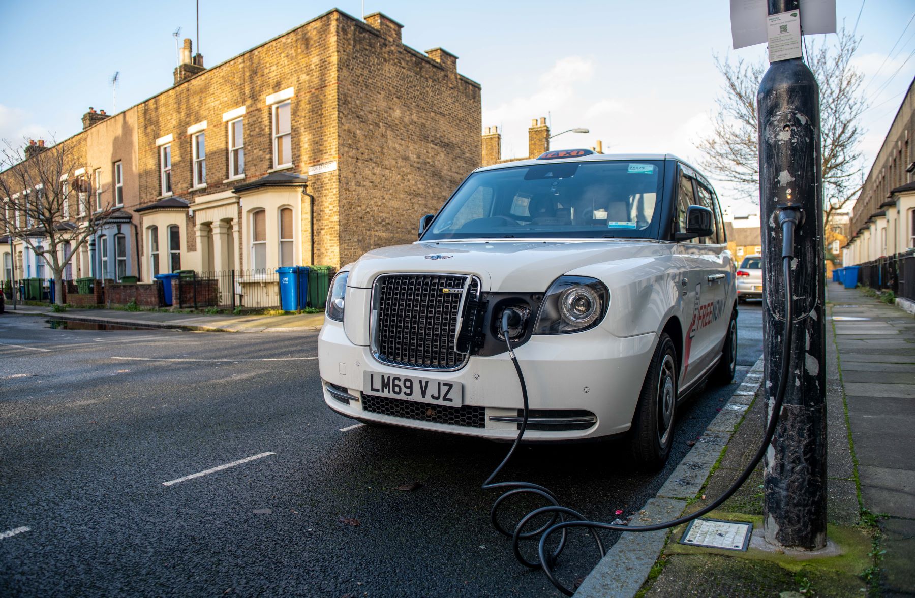 How Much Does It Cost to Charge an Electric Vehicle (EV) With Level 1