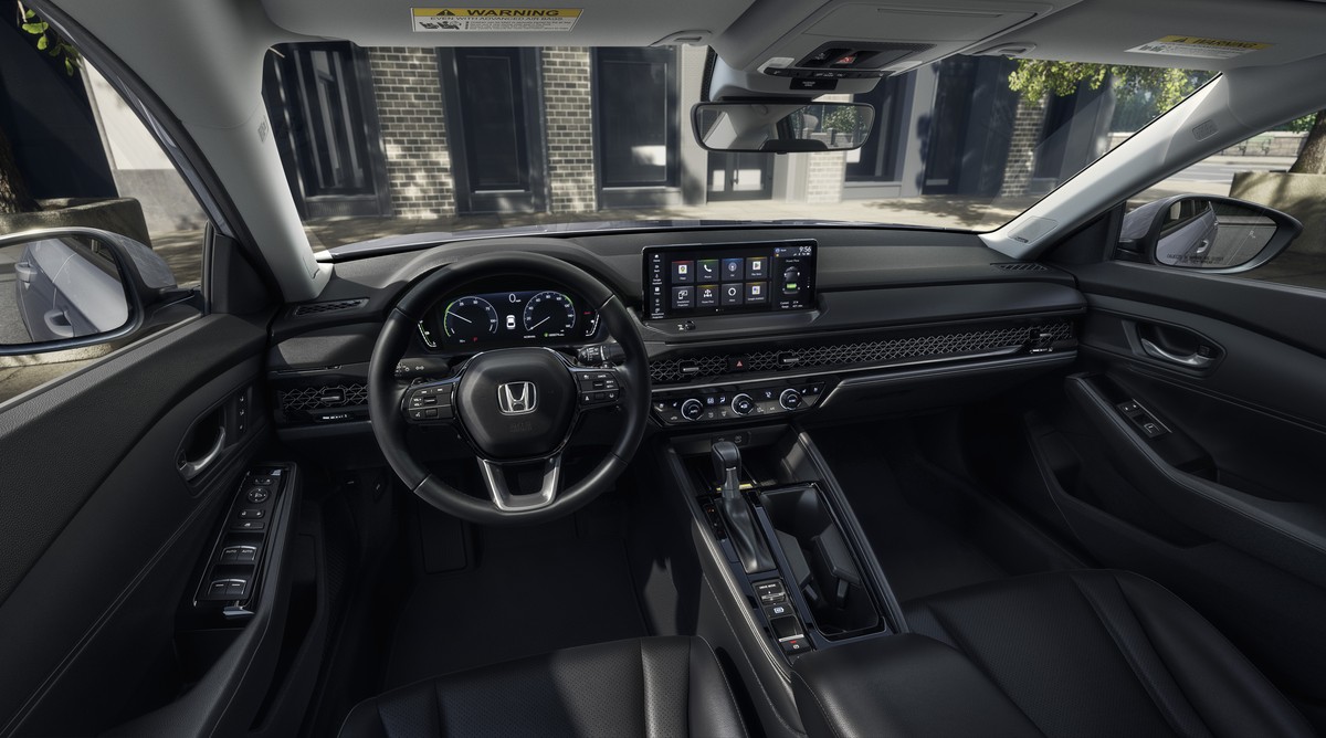 The interior of the 2023 Honda Accord Hybrid