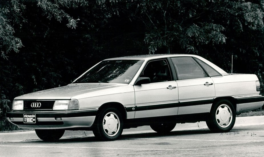 1991 Audi 5000 black and white
