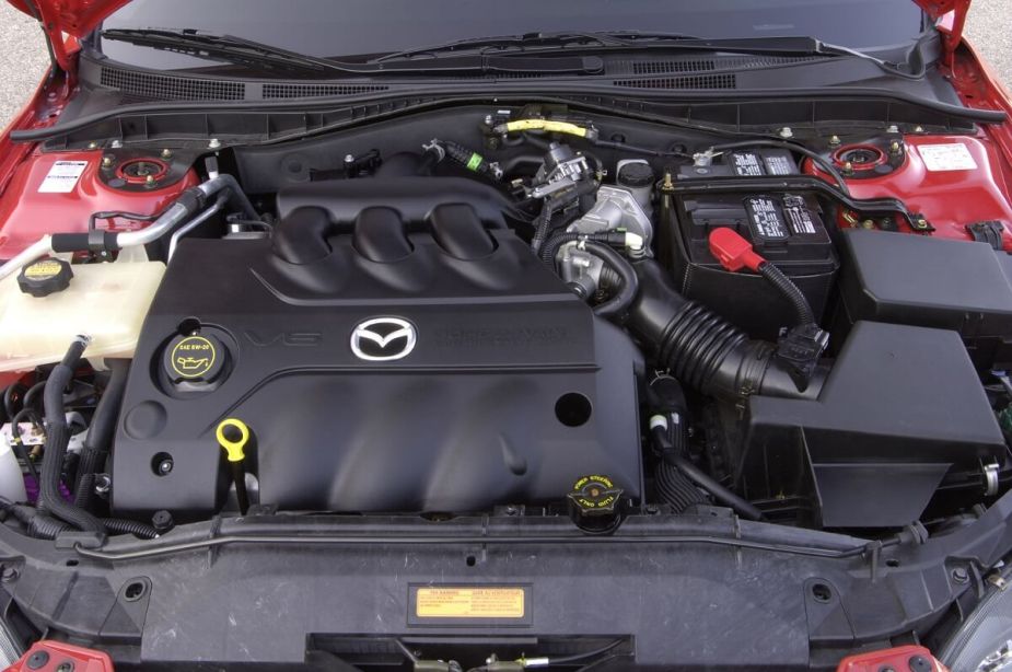 2007 Mazda6 Engine bay