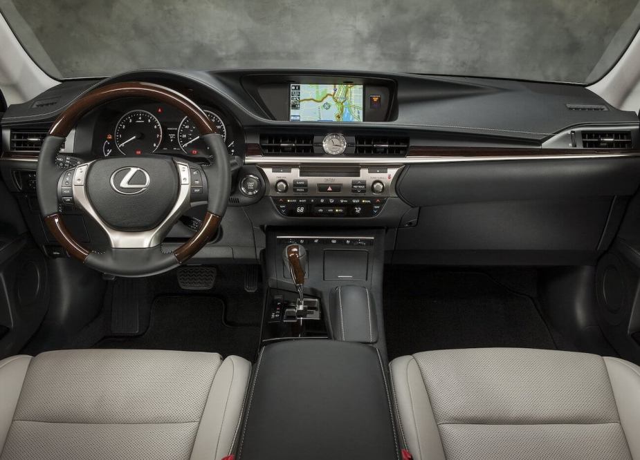 2014 Lexus ES 350 interior