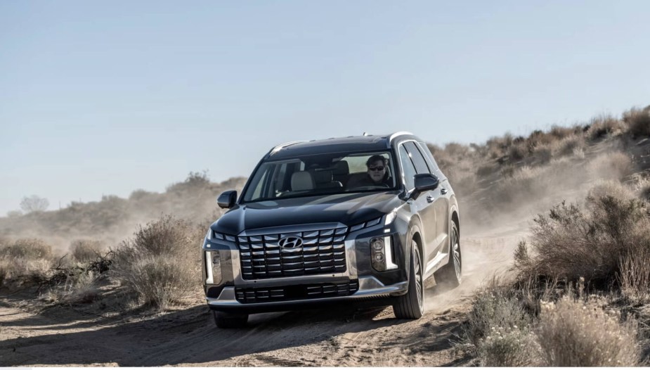 2023 Hyundai Palisade XRT off-roading