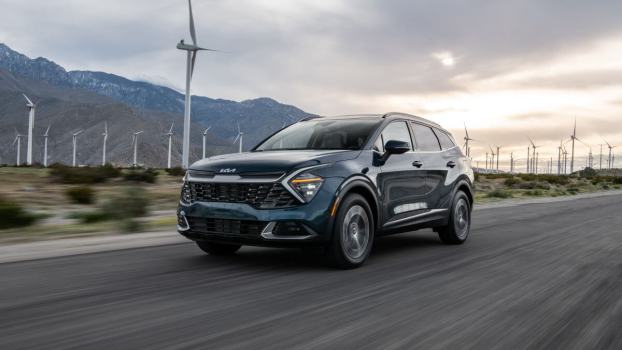 The 2023 Kia Sportage Hybrid Is the Best Hybrid SUV for the Money, According to U.S. News