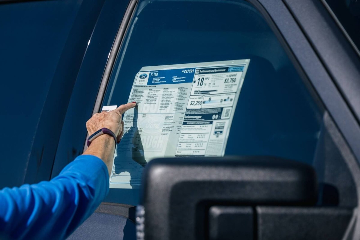 This window sticker includes the better way to find the best fuel economy