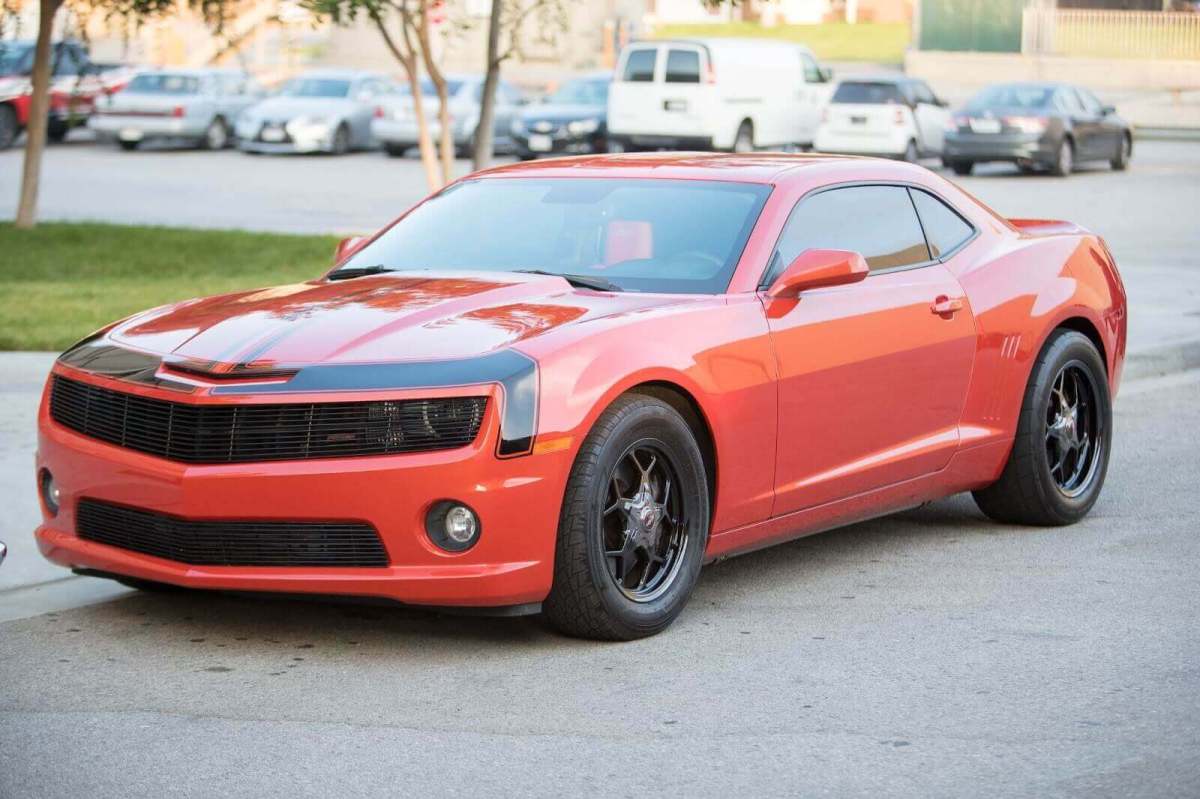 Find the right wheels to get a muscle car look like this Chevy Camaro