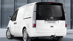 The Hyundai Minivan is one of the coolest cars on the market.