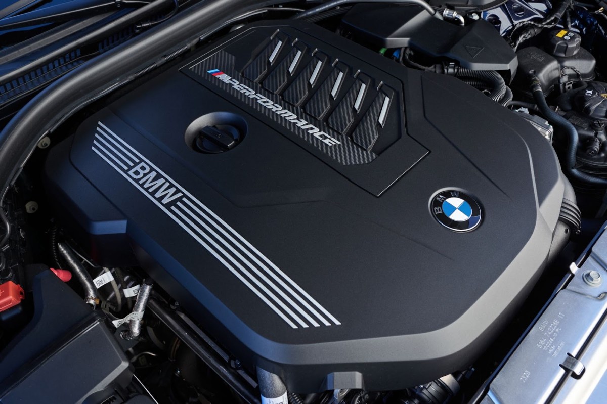The engine of the BMW M340i