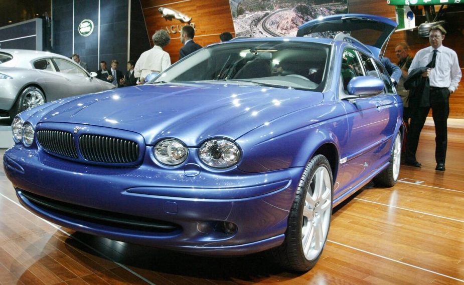 2004 Jaguar X-Type Blue