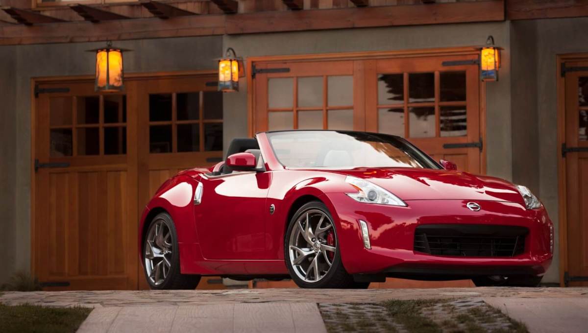 This 2014 Nissan 370Z is an affordable convertible sports car