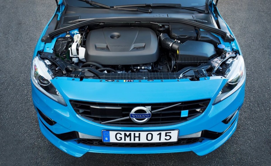 2017 Volvo S60 Engine blue