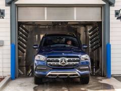 The Mercedes-Benz GLS Dominates Edmunds Large SUV Rankings