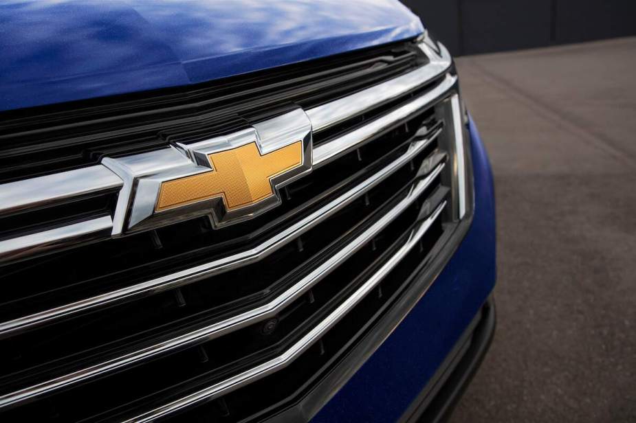 A close of the grille of the 2022 Chevrolet Equinox.
