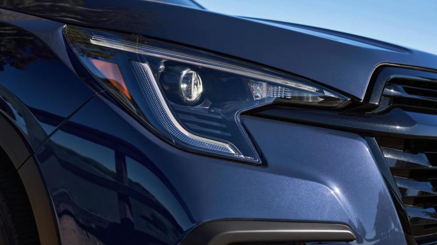 Close up view of the redesigned headlamp of a 2023 Subaru Ascent.