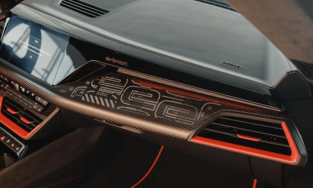2023 Audi RS e-tron GT 