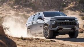2023 Chevy Suburban vs. 2023 Ford Expedition